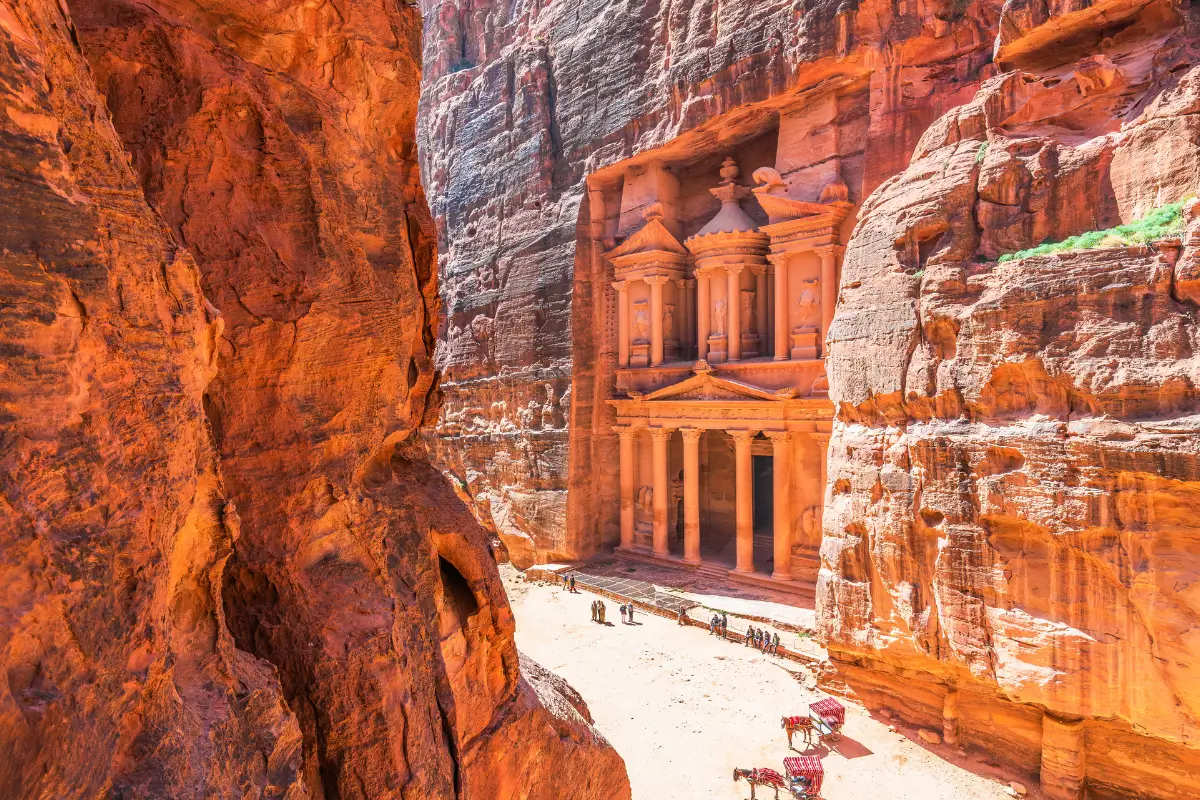 Insider Tips for Eating in Jordan