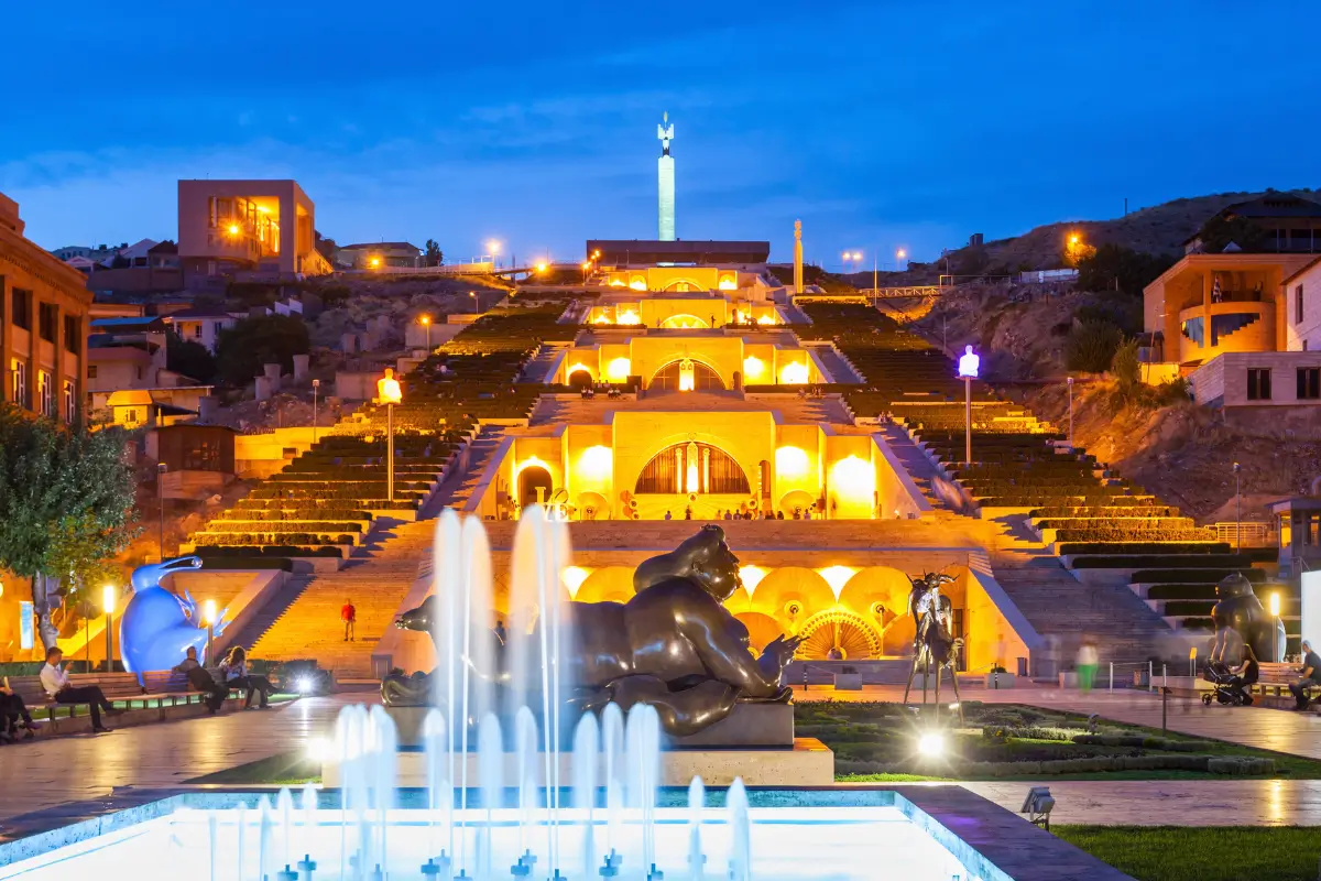 Cascade Complex & Singing Fountain – Yerevan