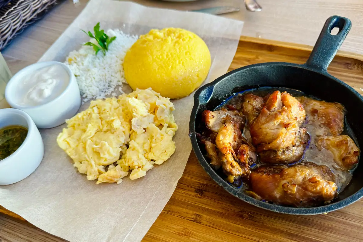 Tochitură (Pork Stew)