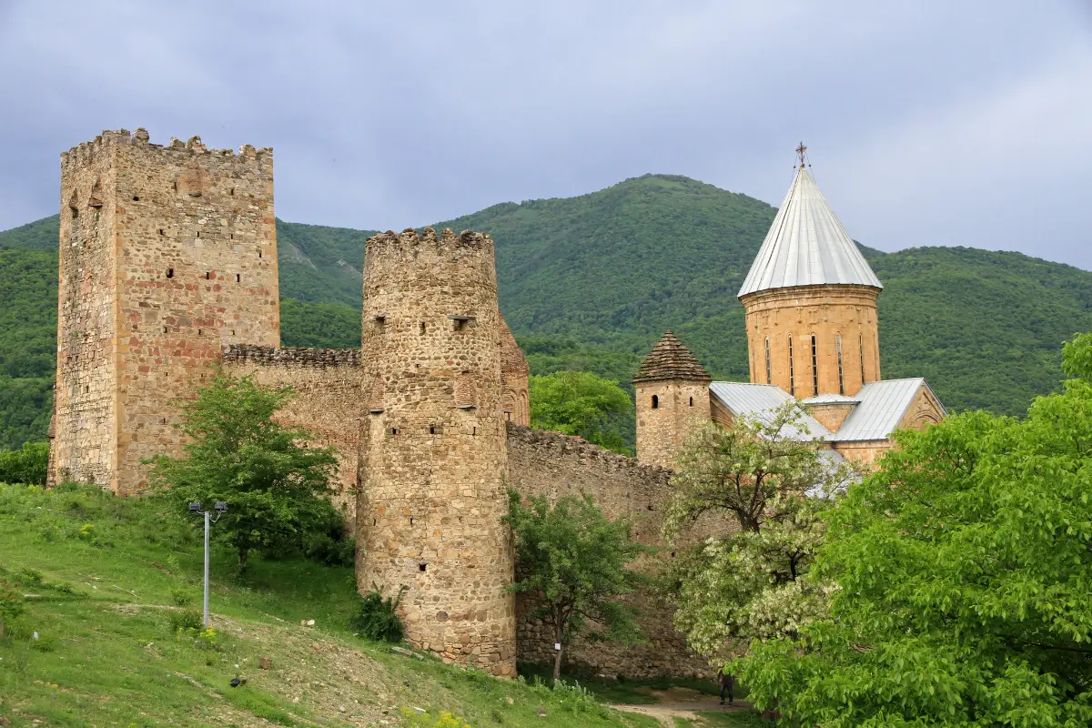 Ananuri Fortress – On the way to Kazbegi