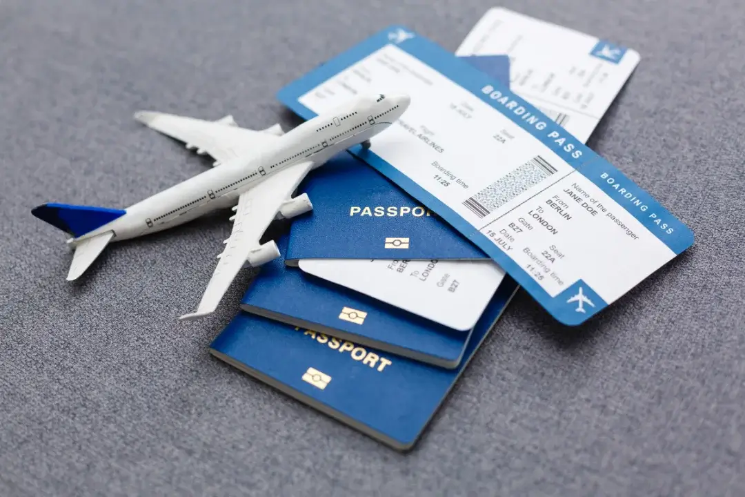 passport boarding pass luggage