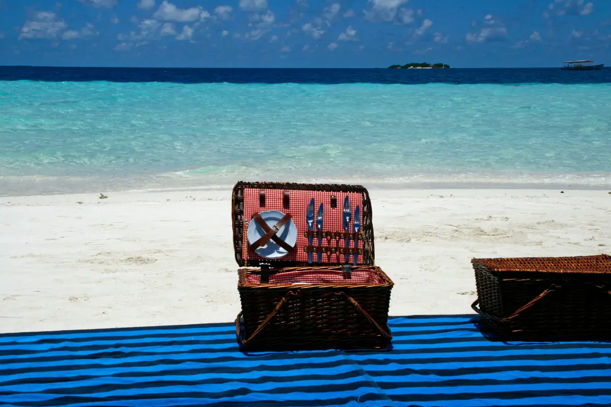 Enjoy a Sandbank Picnic or Private Island Escape