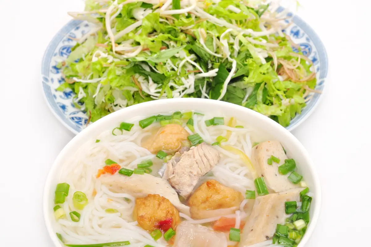 Cha Ca (Turmeric Fish with Dill)