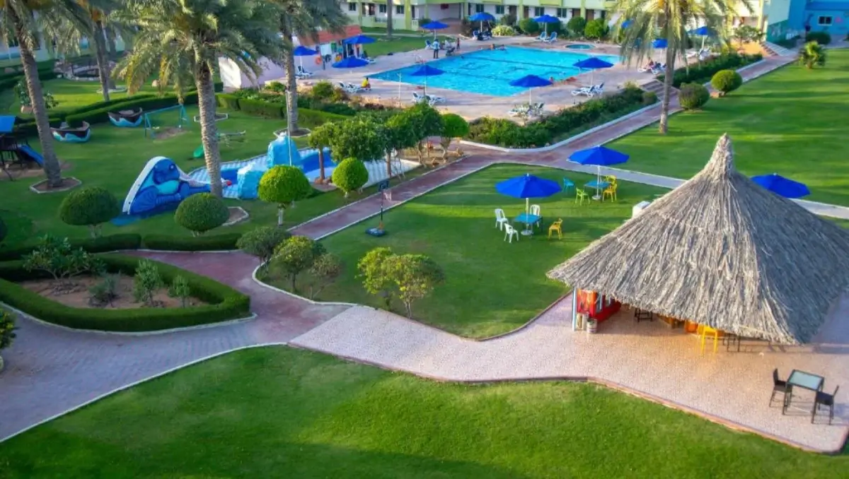 Flamingo Beach Hotel