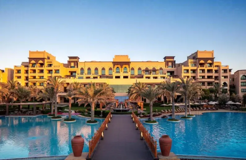 Saadiyat Rotana Resort & Villas