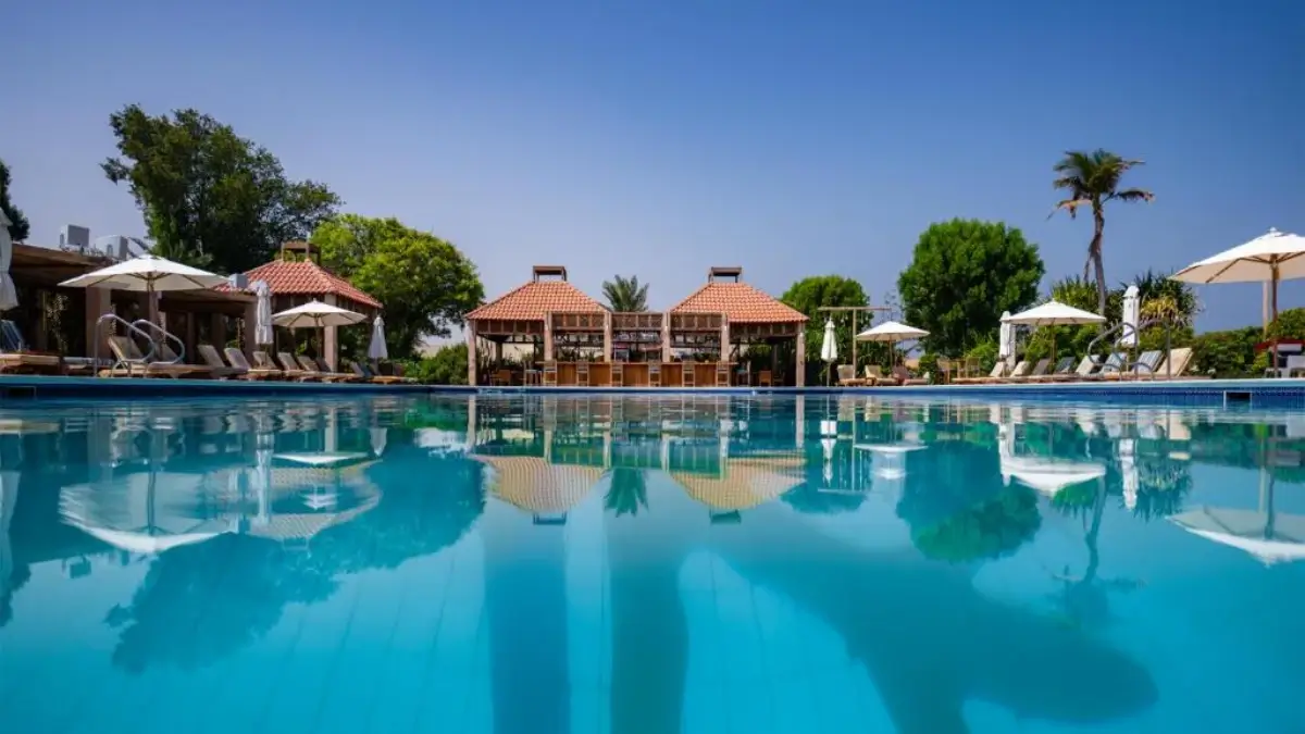 Umm Al Quwain Beach Hotel & Resort
