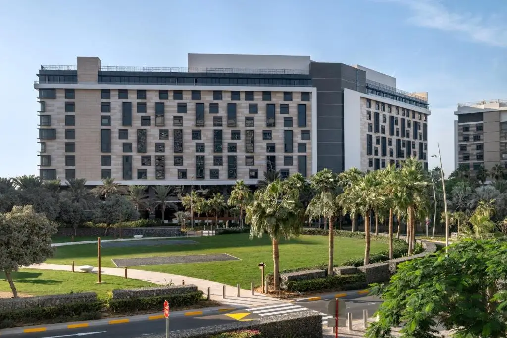 Yas Plaza Mangroves by IHG Abu Dhabi